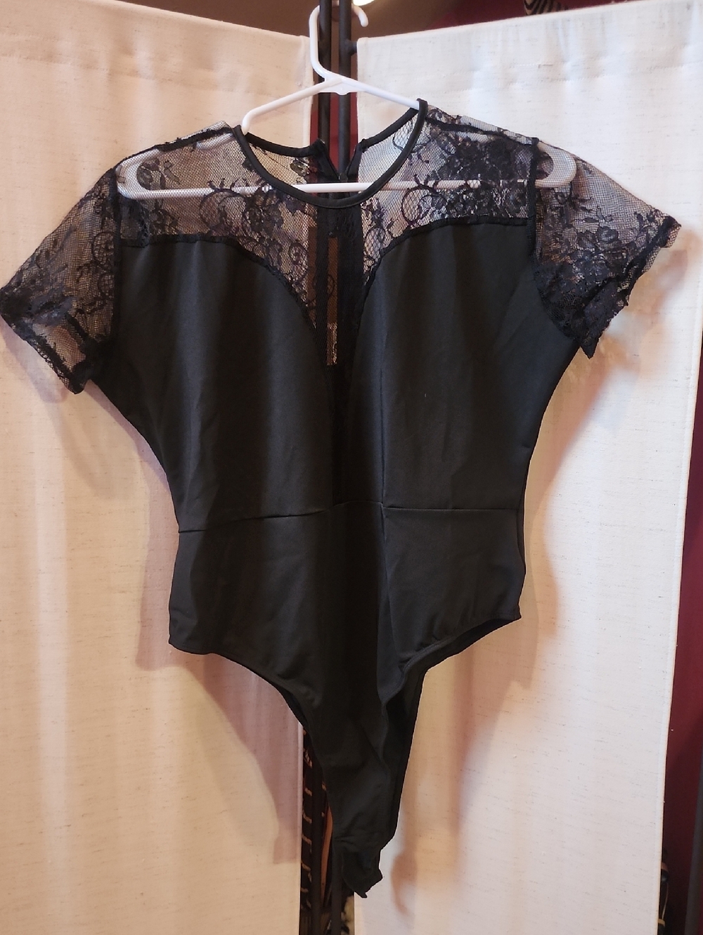 Black Lace Yoke Short Sleeve Bodysuit